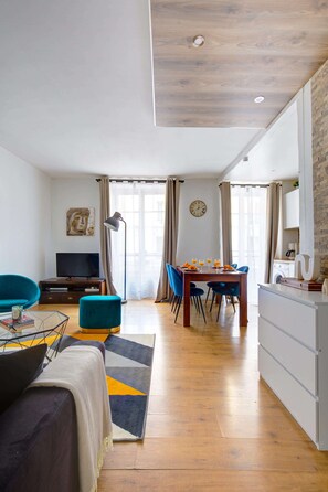 Älytelevisio, työhuone