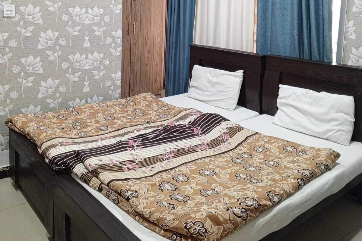 Twin Room | Free WiFi
