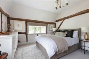 6 Schlafzimmer, Bügeleisen/Bügelbrett, Reisekinderbett, kostenloses WLAN
