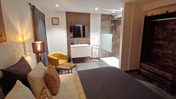 4 bedrooms, free WiFi