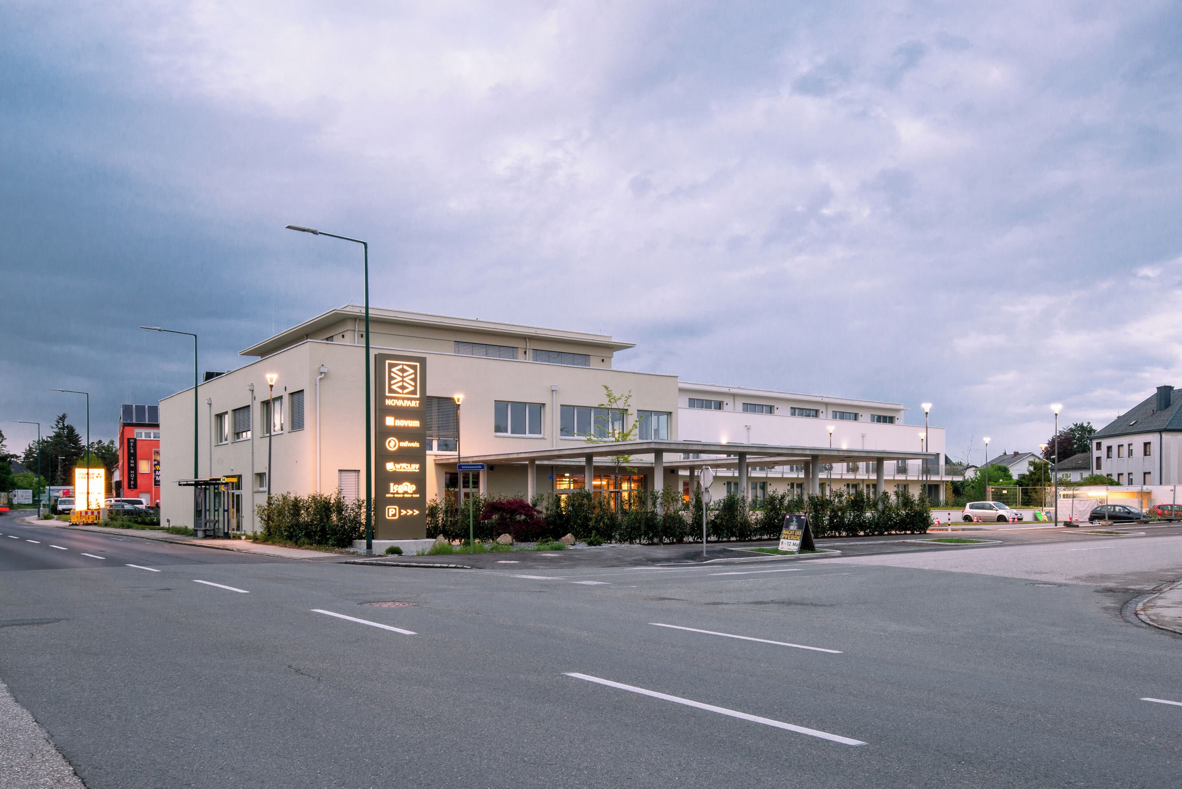 숙박 시설 정면