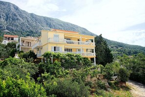 Exterior - Gojko - 50 m From the Beach - R3 (Podgora)