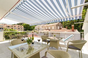 Apartamento (Bari - 10 km from airport - R3(2)) | Terraza o patio