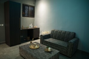 Skrivbord, strykjärn/strykbräda, gratis wi-fi och sängkläder