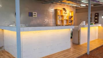 Bar (en la propiedad)