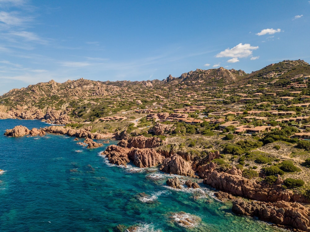 Costa Paradiso Resort by null