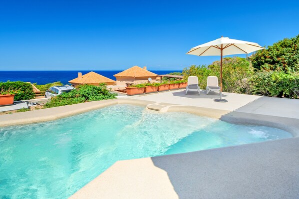 Family Villa | Private pool