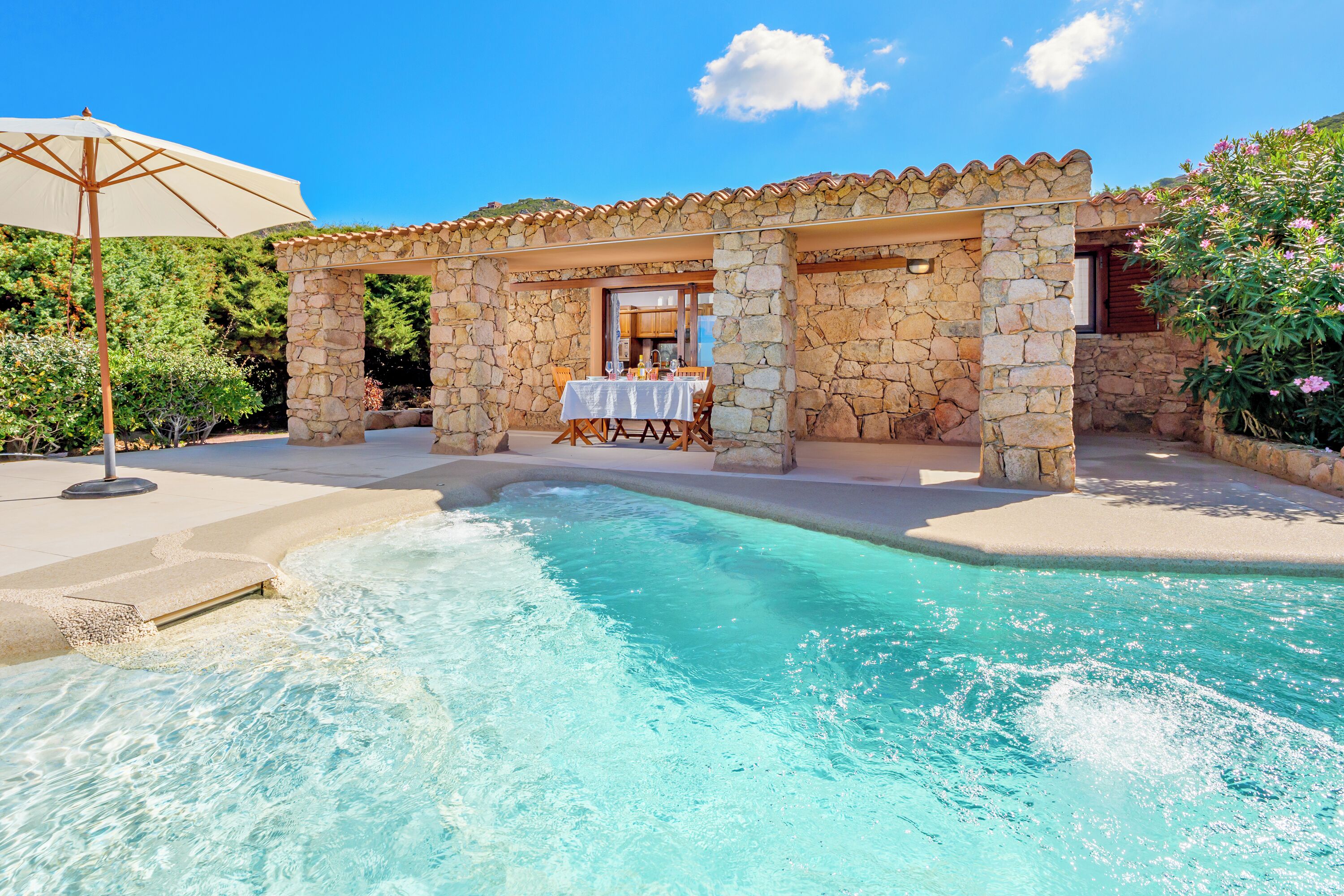 Family Villa | Private pool