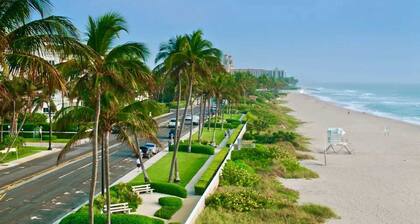 Boutique condo w/oceanfront & concierge