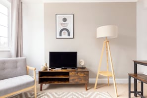 Apartment | In-room dining - The Chiswick Collection (London)