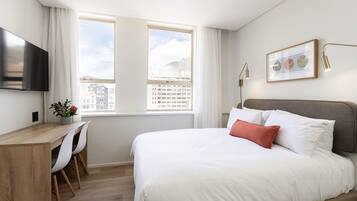 In-room safe, desk, iron/ironing board (on request), WiFi (free)