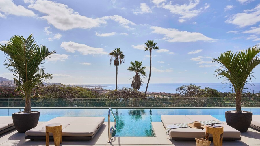Royal Hideaway Corales Villas