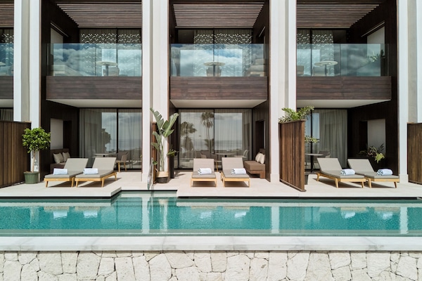 Junior Suite, Sea View (Swim Up - Adults 18+ Only) | Terrace/patio