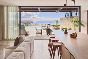 Egyptian cotton sheets, premium bedding, down comforters