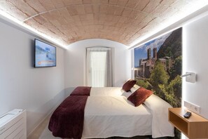 2 chambres, fer et planche à repasser