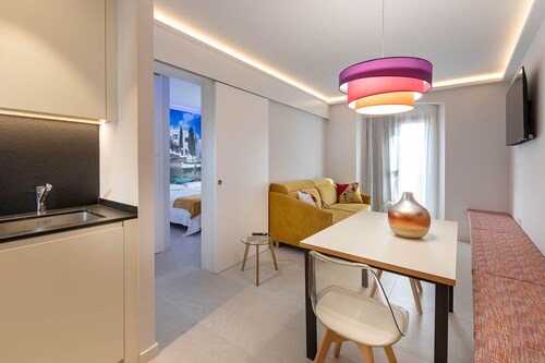 3-2 Port Lligat - Standard Apartment