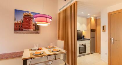 4-1 Surrealista - Attic Premium