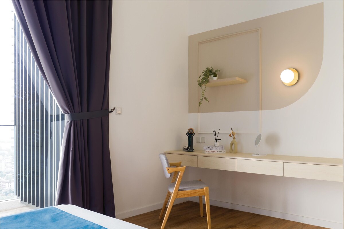 Desk, blackout curtains, iron/ironing board, free WiFi