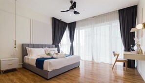Signature Two Bedroom | Desk, blackout drapes, iron/ironing board, free WiFi - Quill Residences KLCC, Five Senses (Kuala Lumpur)
