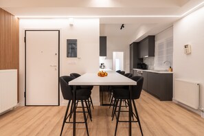 Exclusive Apartment | Dining room