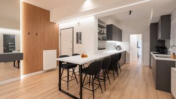 Exclusive Apartment | Dining room