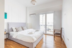 Apartment | 2 bedrooms - Charming Seaside Apartment Elegant 2BR in Glyfada (Glyfada)