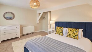 4 bedrooms, iron/ironing board, travel cot, free WiFi