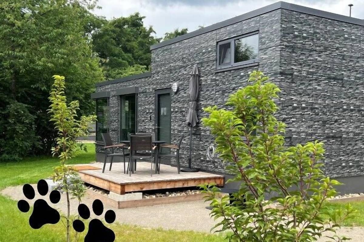 Business House | 2 bedrooms, individually decorated, free WiFi