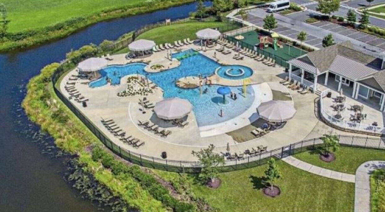 Fun Family Vacation Home - Close to the Beach, Golf, Great Restaurants, Shopping