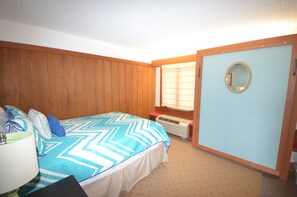 2 室のベッドルーム、デスク、アイロン / アイロン台、WiFi (無料)