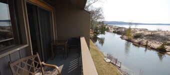 Waterfront condo with stunning views in Glen Arbor. Air conditioning.