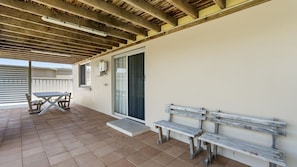 Outdoor dining - Renovated 3BR apartment with pool, WiFi, air-con & linen included, walking distance to beaches (Evans Head)
