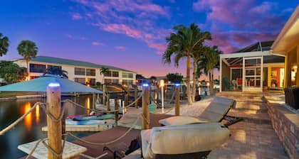 Gulf Access Condo Heated Pool & Dock