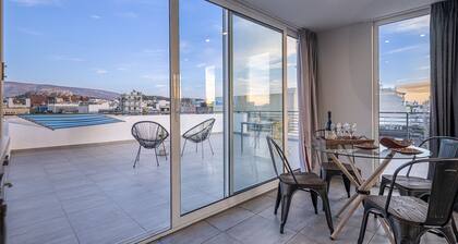 Acropolis Magical View Suite @ Metro Kerameikos