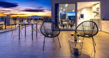 Acropolis Magical View Suite @ Metro Kerameikos