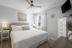 2 عدّة غرف نوم ومكواة/لوح كي وواي فاي مجانًا وملاءات أسرّة