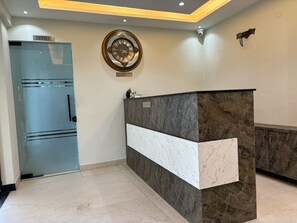 Front of property - Siswan View Hotel (Kharar)