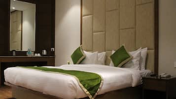 Standard Room | 1 bedroom, in-room safe, individually decorated, individually furnished