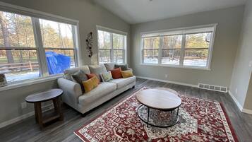 Smart TV, fireplace, table football