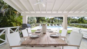 House, 3 Bedrooms | Outdoor dining