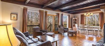 Windancer Lookout - Appalachian Mountain Views from Every Window