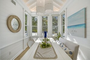 Dining - Lovely Beach Cottage, Right Across from Beach in Seaside, Fl + 2 Adult Bikes! (Santa Rosa Beach)