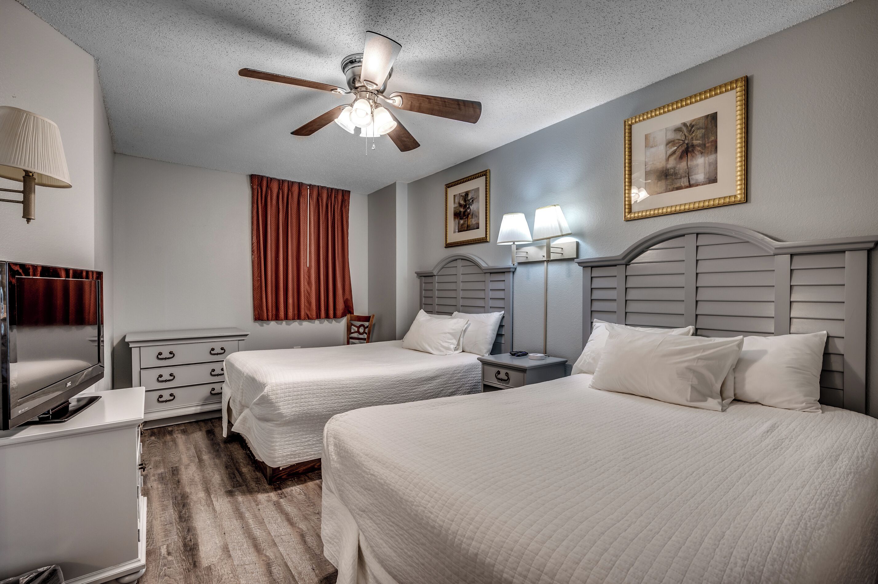 3 habitaciones, tabla de planchar con plancha y wifi gratis 