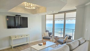 Living area - 2106 Brighton | On Ocean | Top Floor | Resort Access (Myrtle Beach)