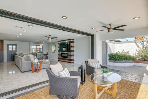 Updated Retreat w/ Private Pool in Scottsdale!