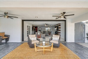 單棟房屋 (3 Bedrooms) | 內部