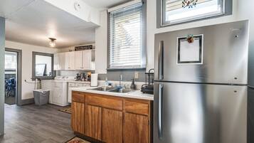 Cottage (3 Bedrooms) | Interior