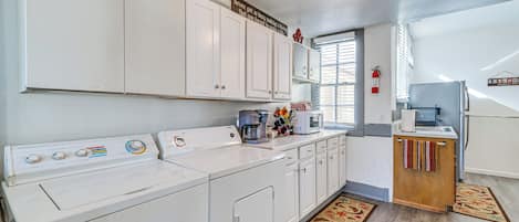 Cottage (3 Bedrooms) | Interior