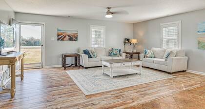 Pet-friendly Beaufort Home w/ Private Yard