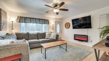 Rumah (2 Bedrooms) | Interior